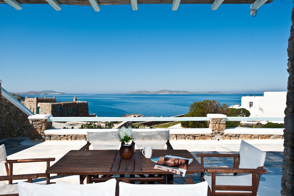 Sofia's Bungalows Mykonos 69/82
