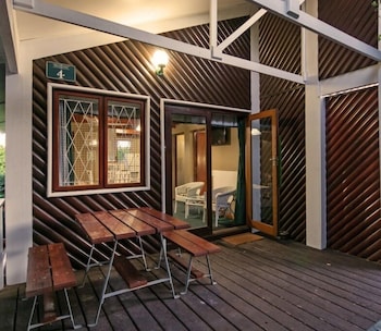 Pine Lodge Resort 35/70