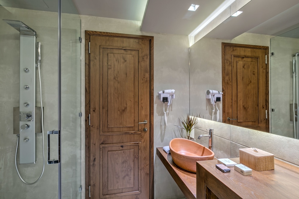 Estia Boutique Apartments 43/50