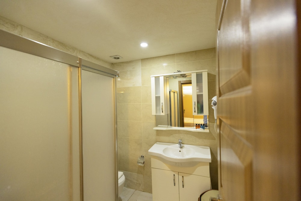 De Maree Hotel 38/53