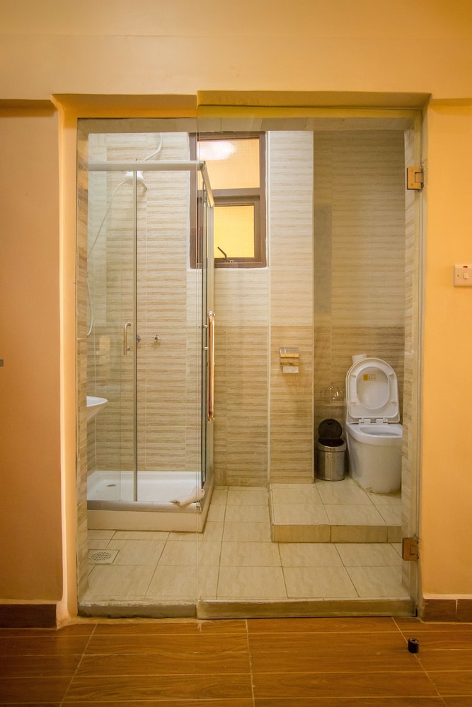 Aturukan Hotel 47/50