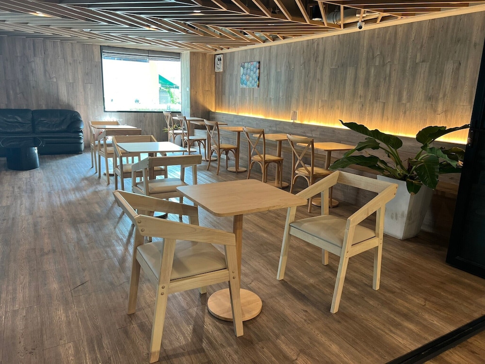 Wsotel Hotel And Serviced Apartment 51/66