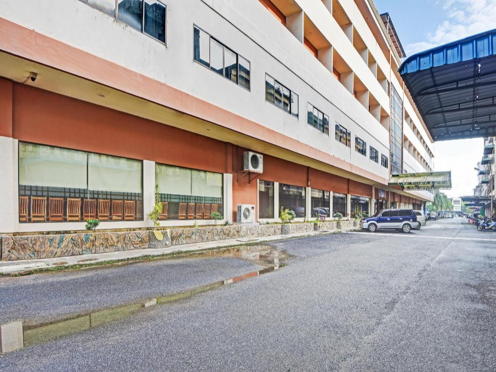 OYO 1178 Plaza Hotel Tanjung Pinang 43/50