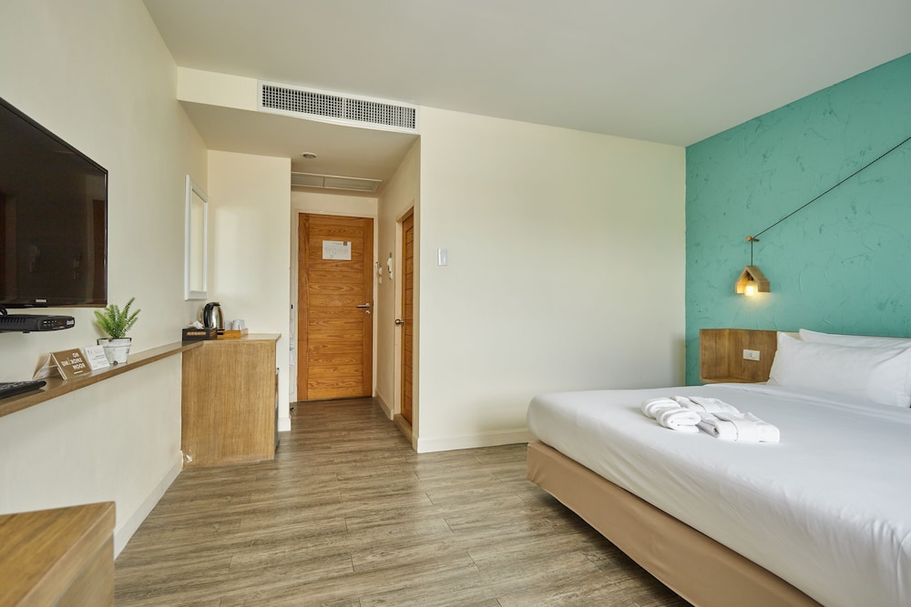 Talay Hotel & Villa 22/50