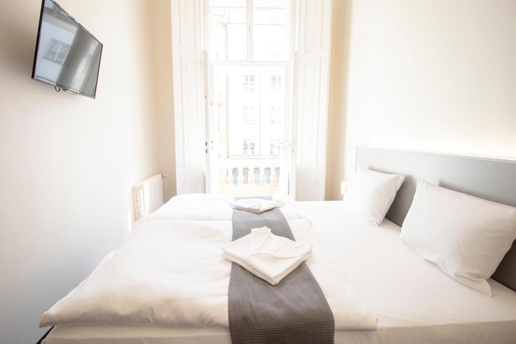 Narodni Stay 7/20
