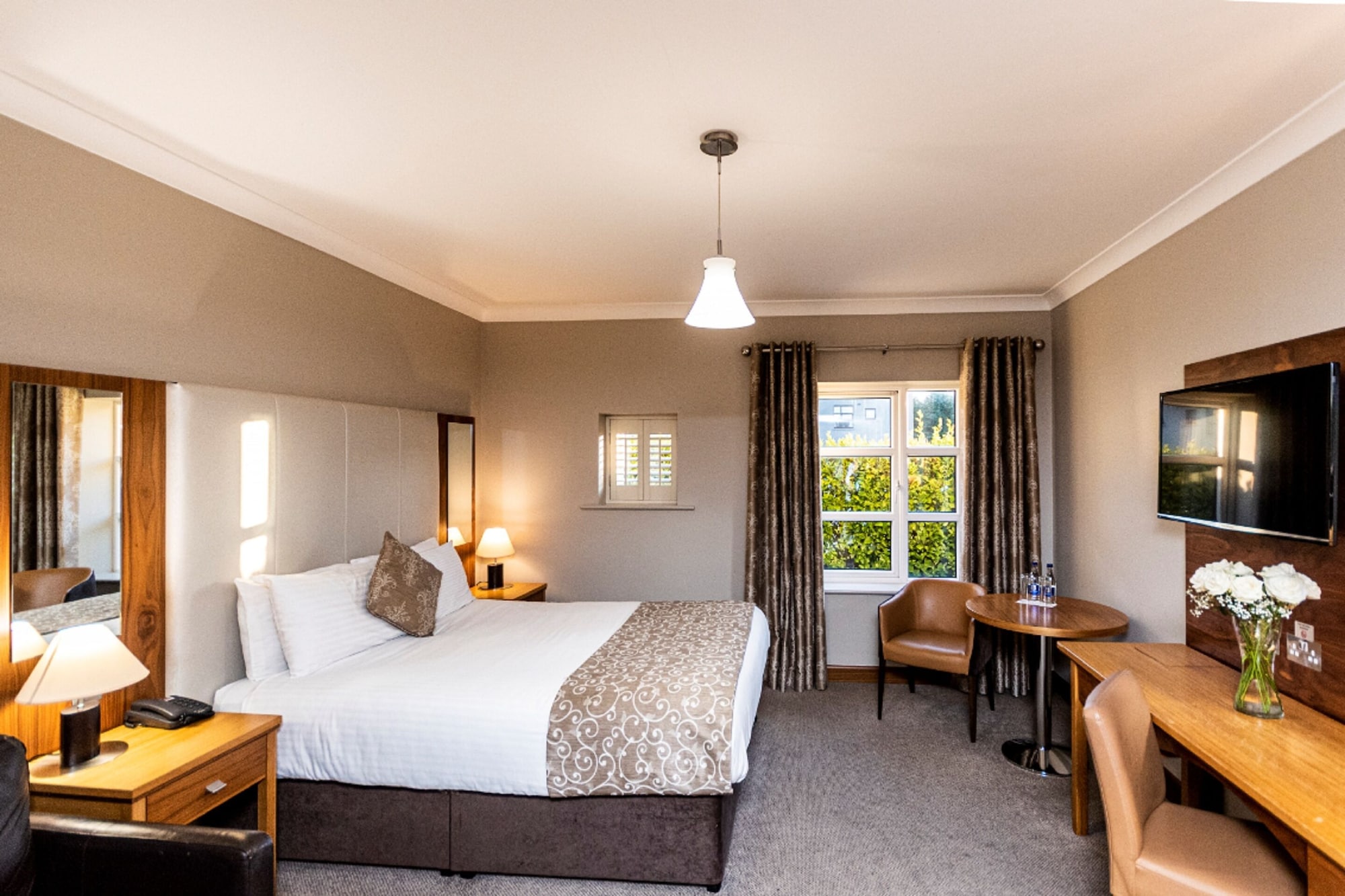 Room, Double Bed