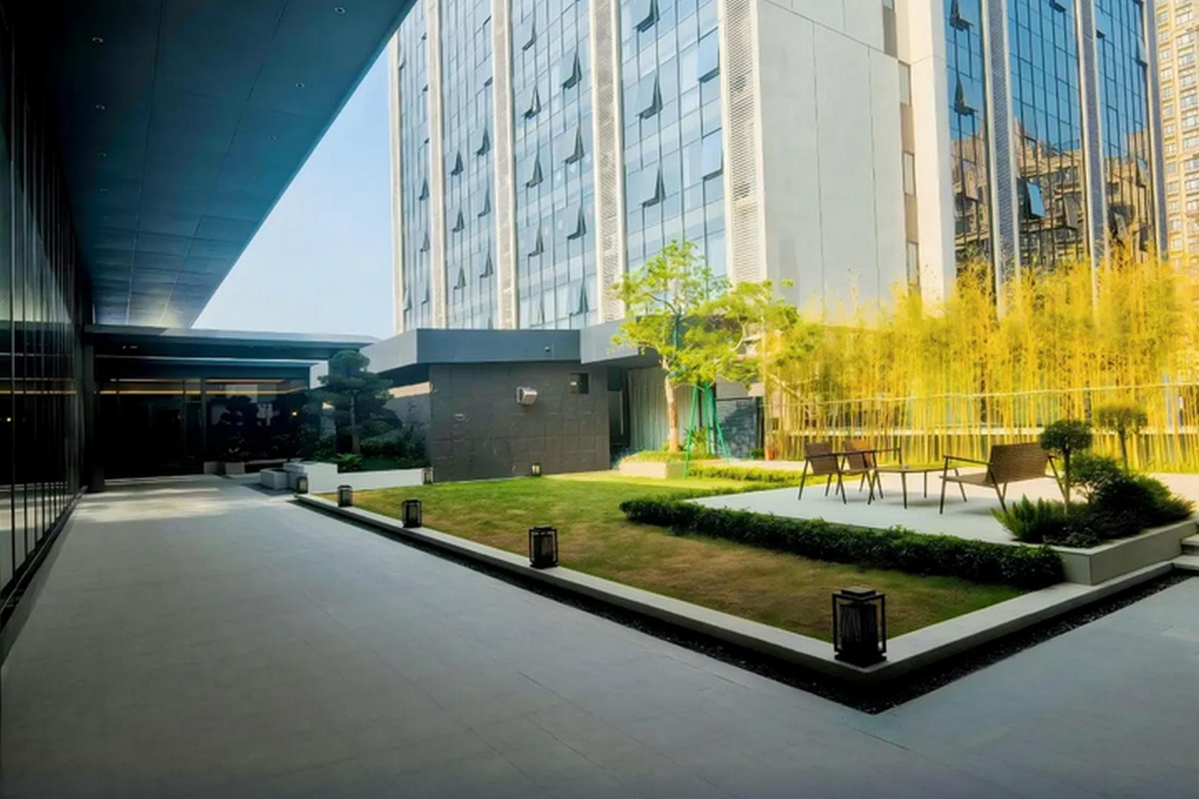 Xianze Hotel (Guangzhou North Railway Station Huadu Auto City Metro Station Branch) 40/40