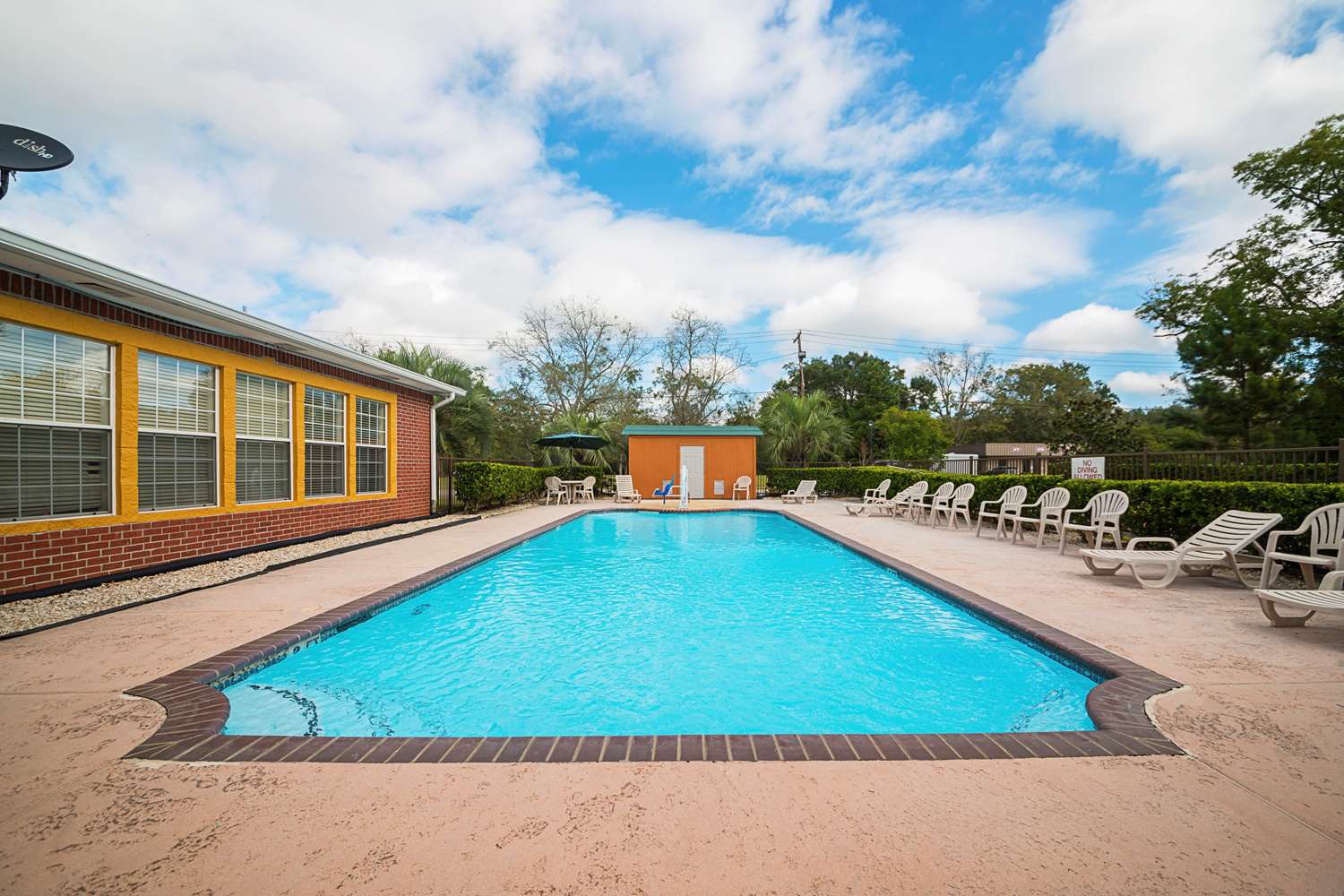 Quality Inn Deridder, LA 37/38