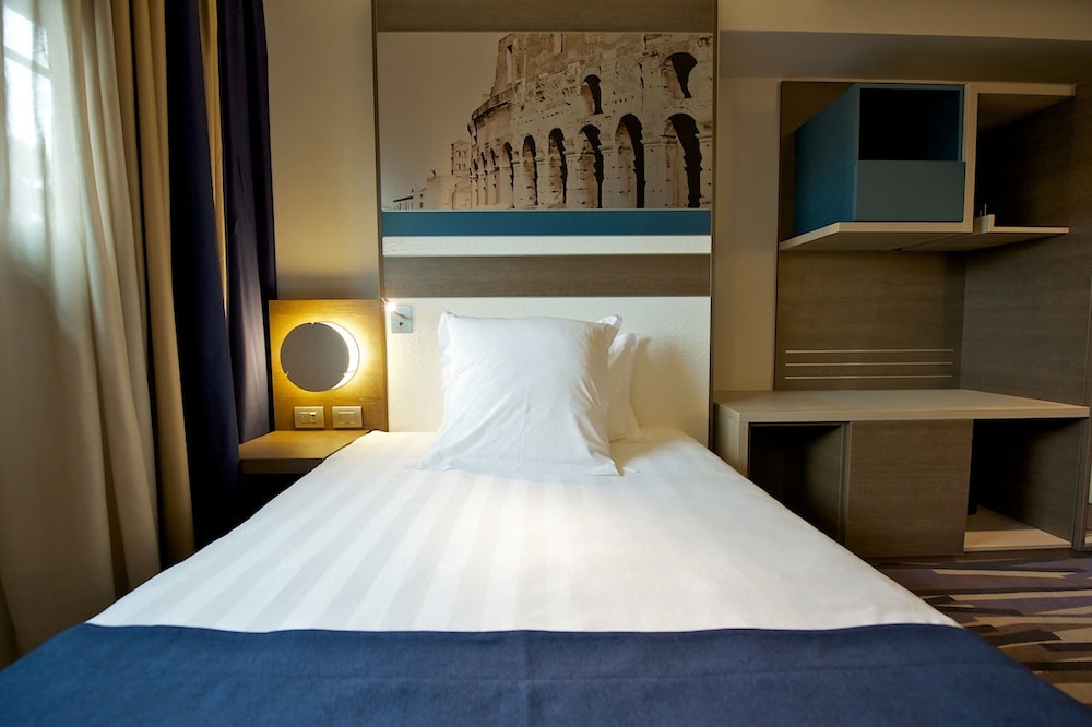 Mercure Roma Centro Colosseo 25/71