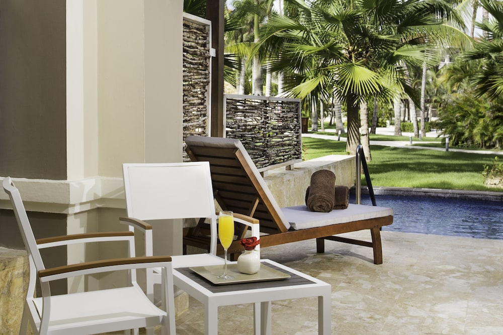 Secrets Royal Beach Punta Cana - Adults Only 2/50