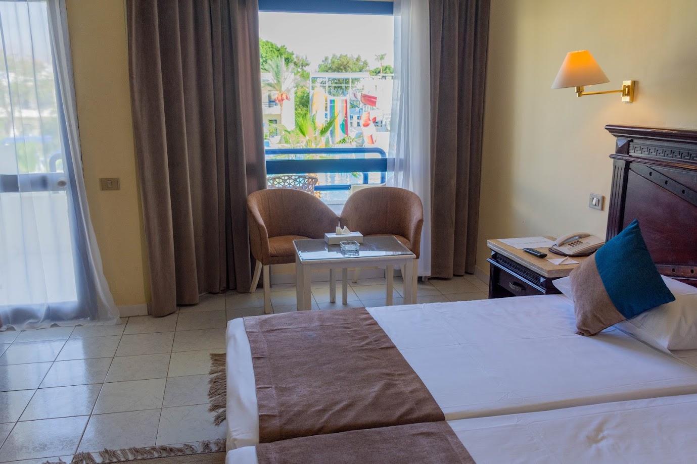 غرفة مفردة بإطلالة على المسبح، Cataract Resort 3/3