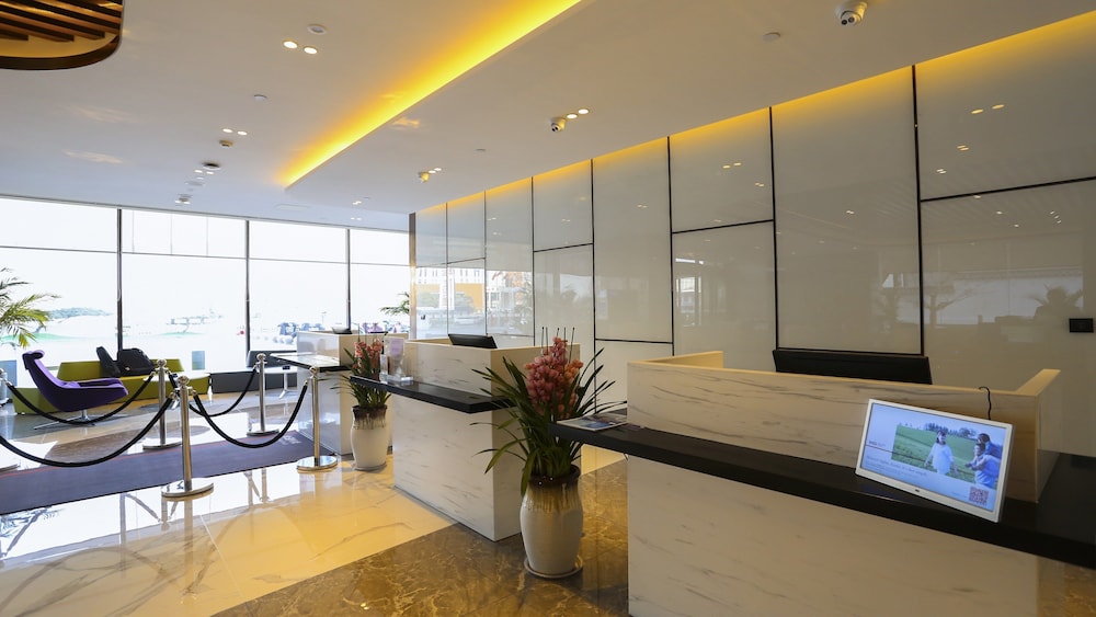 Holiday Inn Express LINYI RIVERSIDE 20/43
