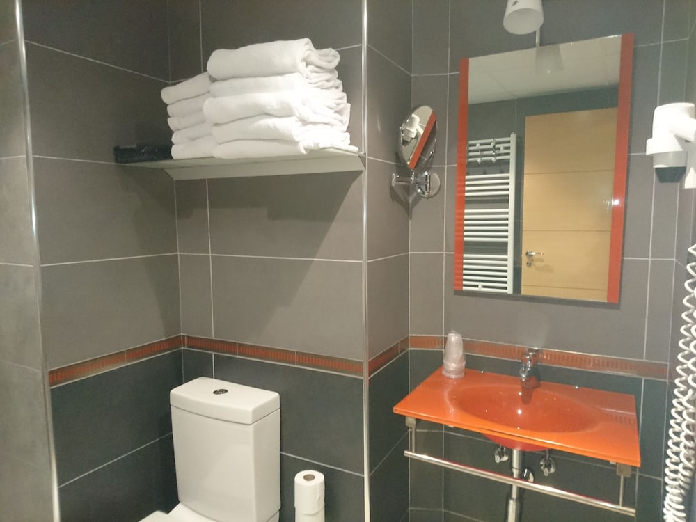 Olimpiades Aparthotel 15/66