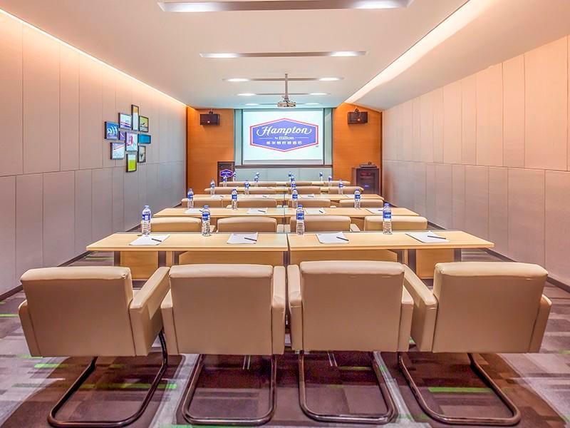 Hampton by Hilton Ulanhot 34/40