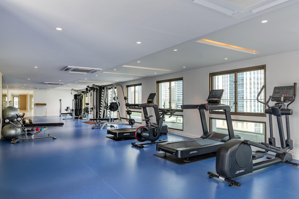 Radisson Hotel Chateau de Bangkok 24/48