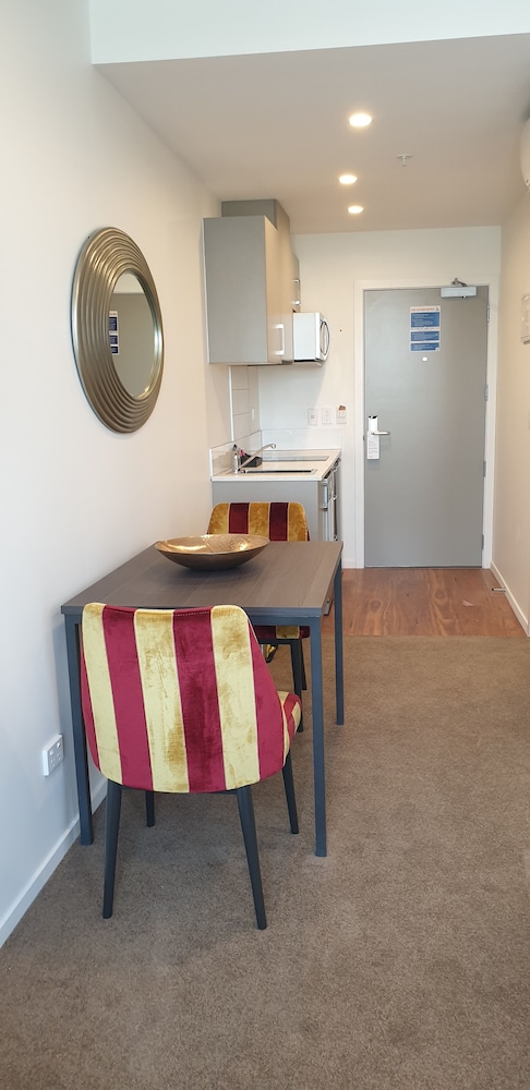 Ramada Suites by Wyndham Auckland Manukau Pacfic Centre 17/64