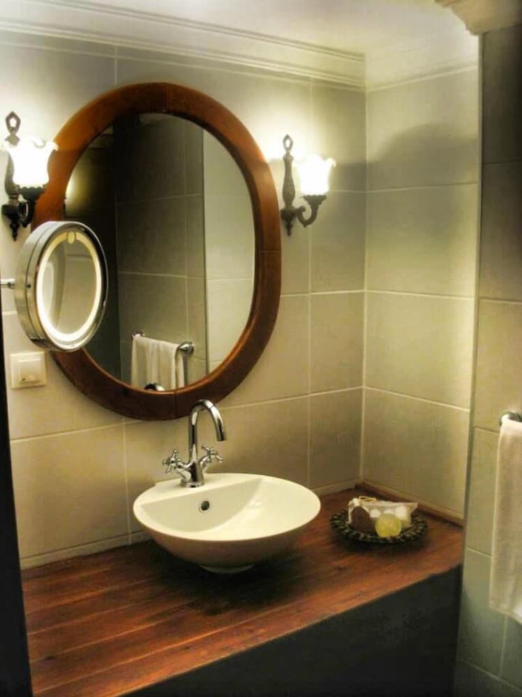 Kumlubuk Maris Hotel 27/29
