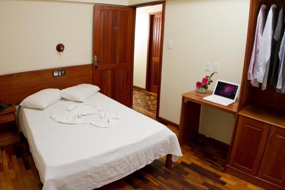 Acomodare Hotel 15/43