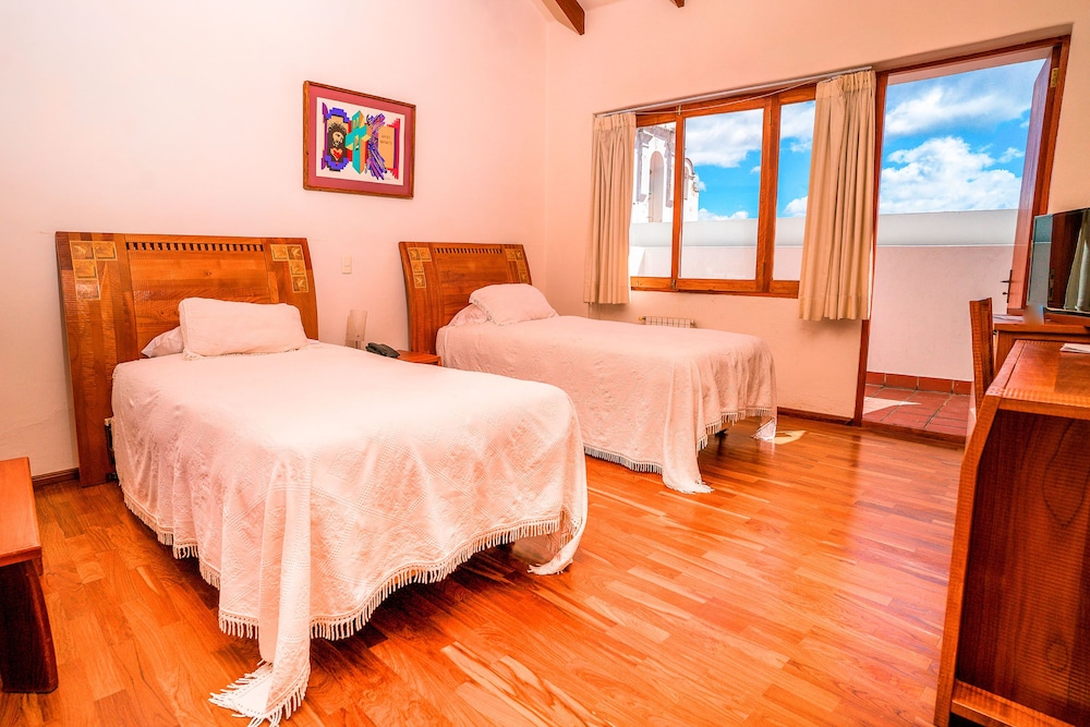 Villa Antigua Hotel 9/30
