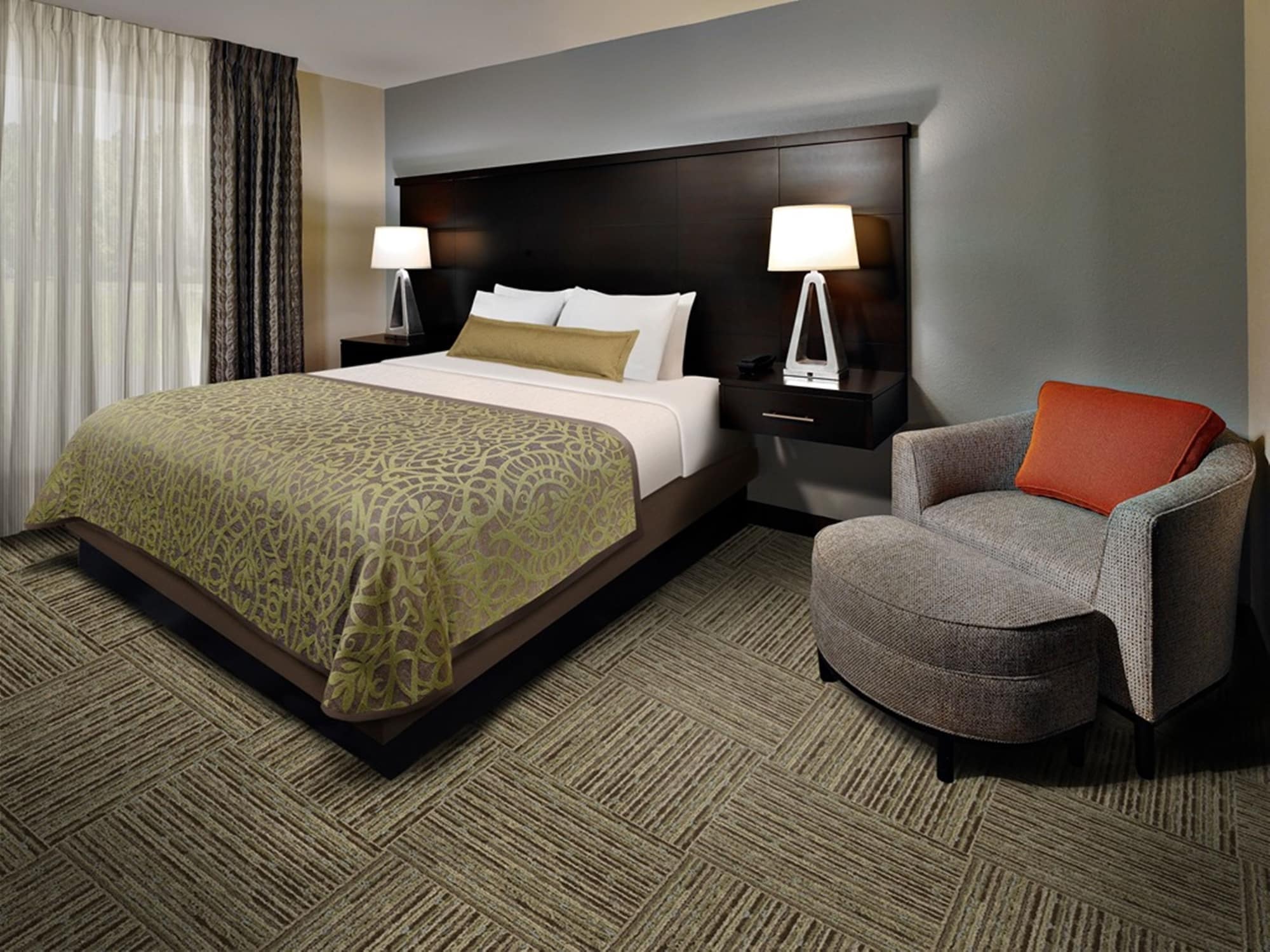 جناح استوديو بسرير كوين، STAYBRIDGE SUITES TOLEDO - ROSSFORD - PERRYSBURG 2/2