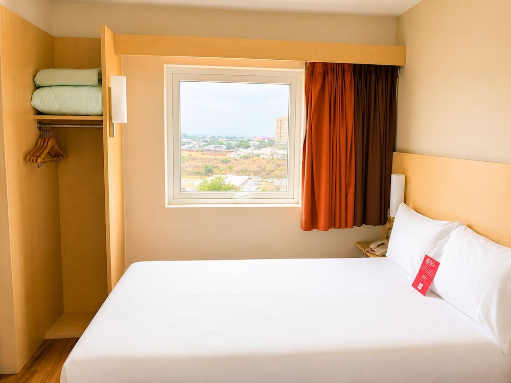 Ibis Aguascalientes Norte 18/56