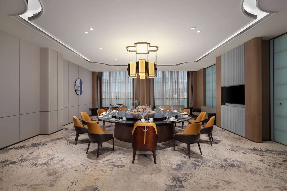 Wyndham Garden Chuxiong Downtown 28/28