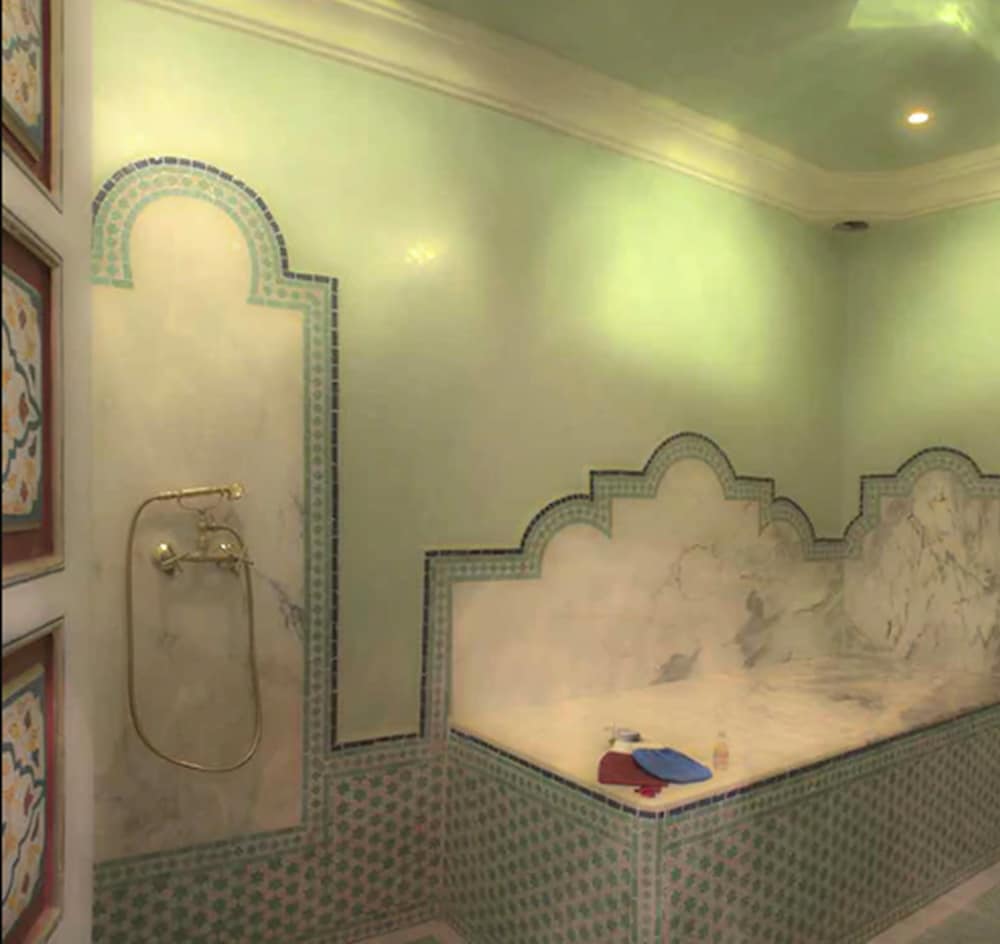 MUMTAZ MAHAL 14/37