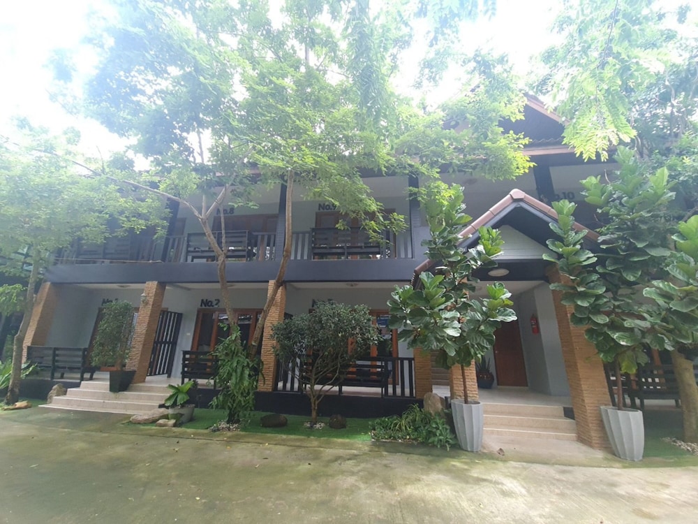 Natthapon Resort 6/76
