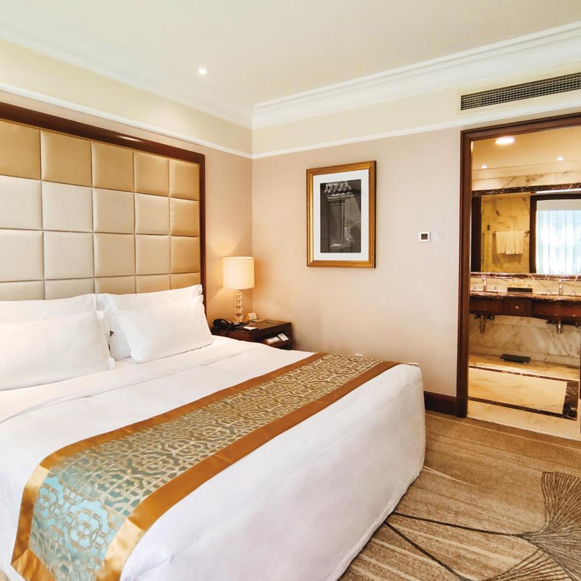 Grand Concordia Hotel 12/50