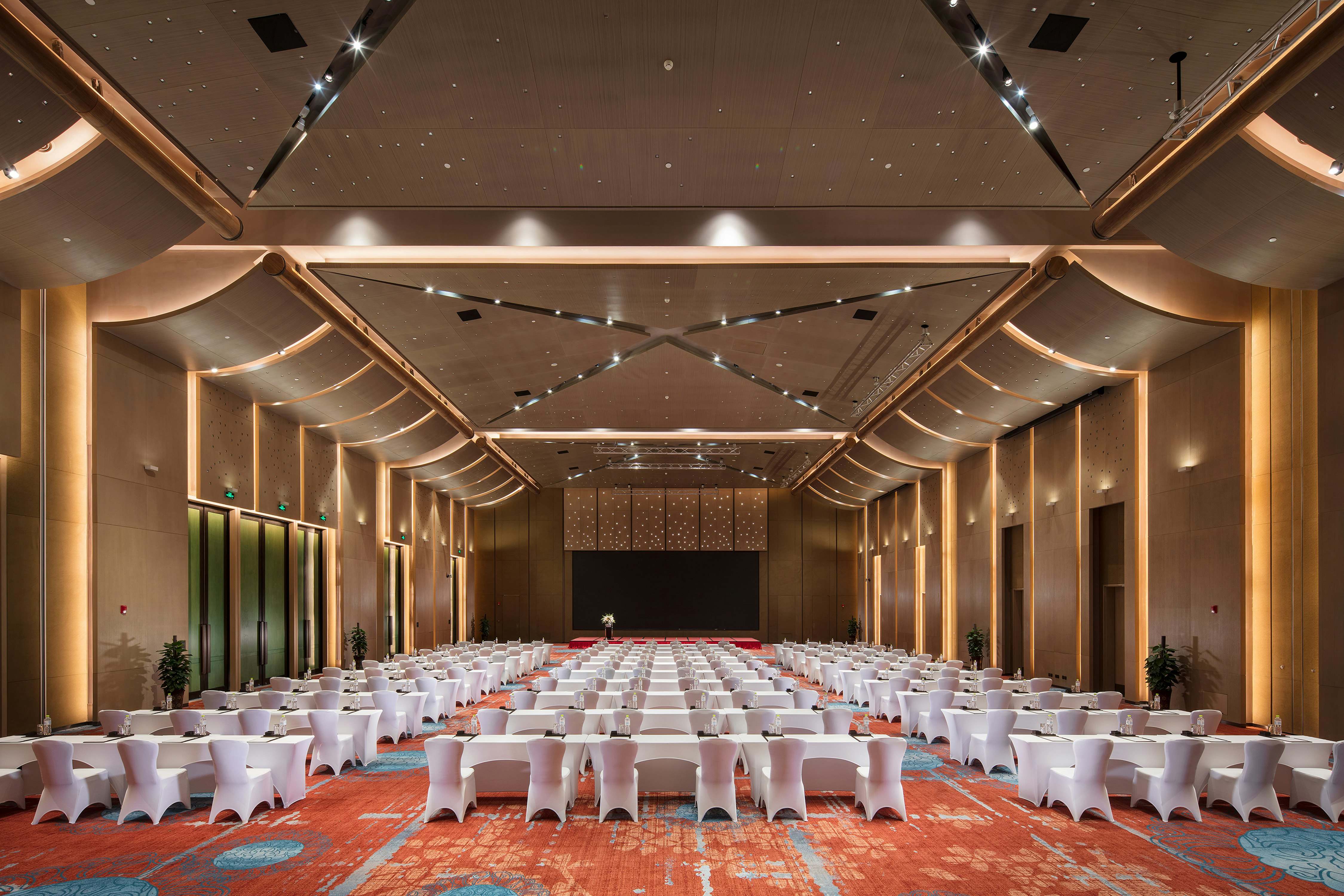 Hilton Jiuzhaigou Resort 17/32