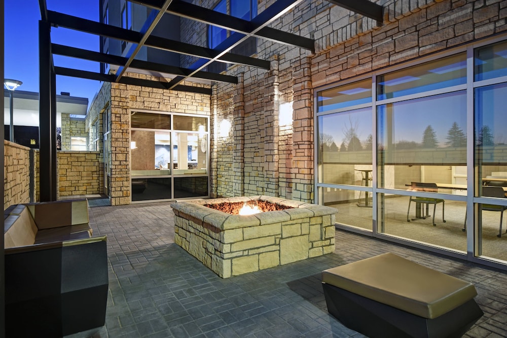 SpringHill Suites by Marriott St. Paul Arden Hills 5/52