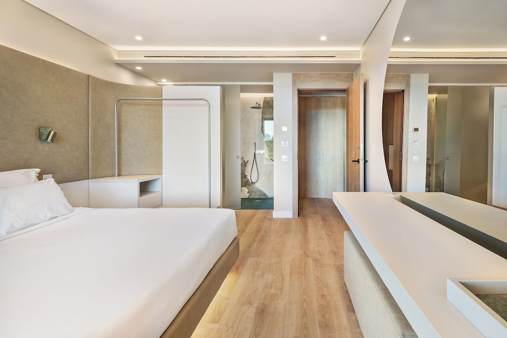 Suite, King Bed, Adult Only