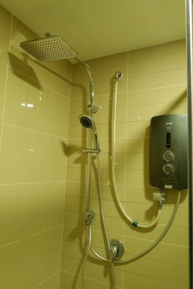Bangi Perdana Hotel 33/33