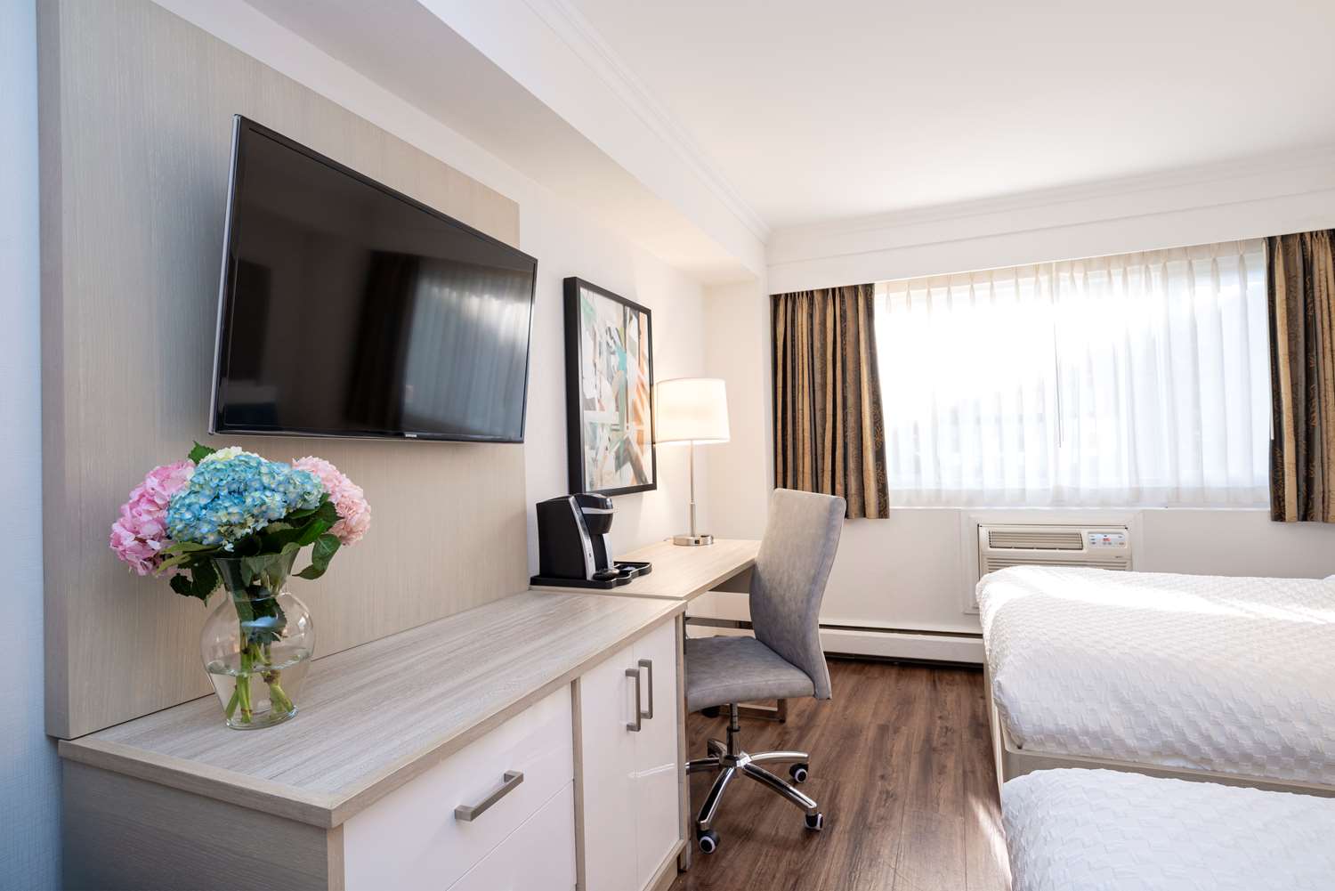 غرفة بسريرين مزدوجين، Best Western Dorchester Hotel 4/5