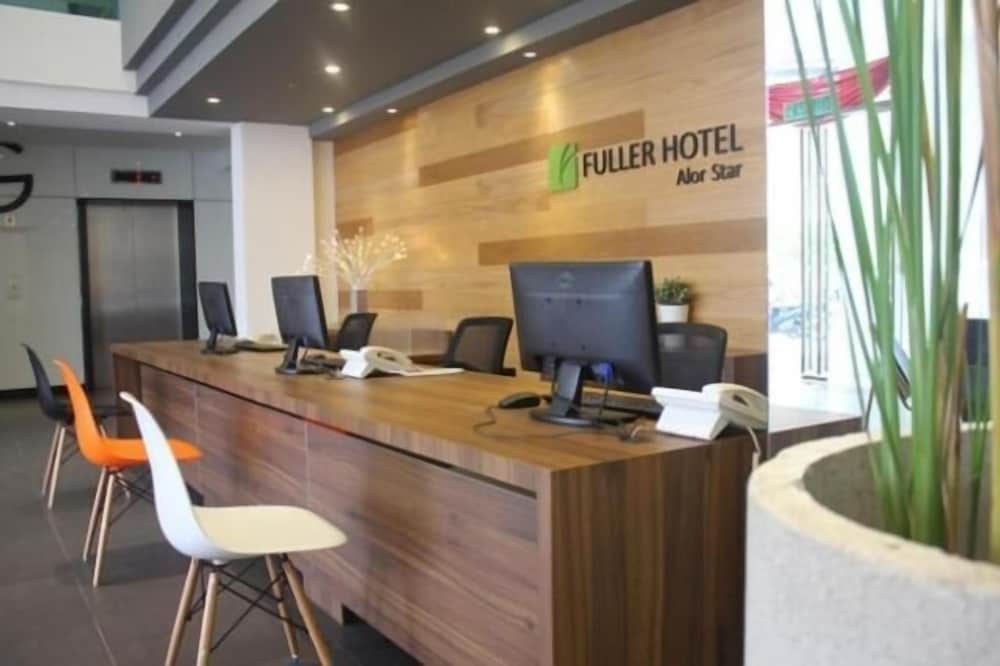 Fuller Hotel 21/32