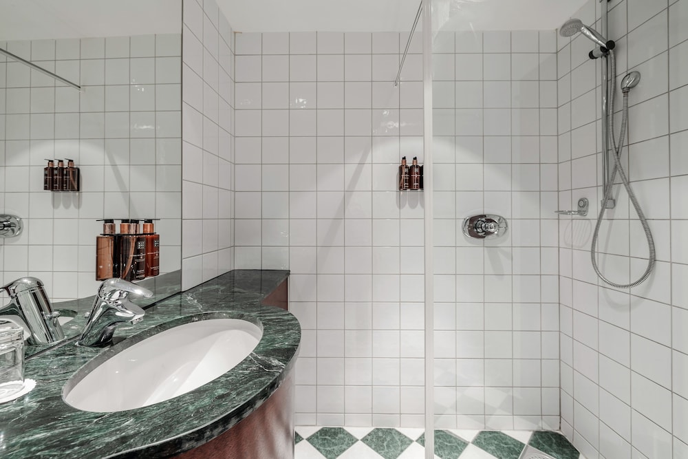 Home Hotel Bryggen 24/70