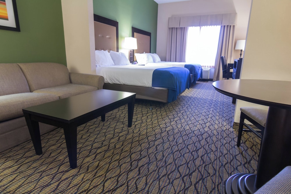 Holiday Inn Express Hotel & Suites Winchester 19/50