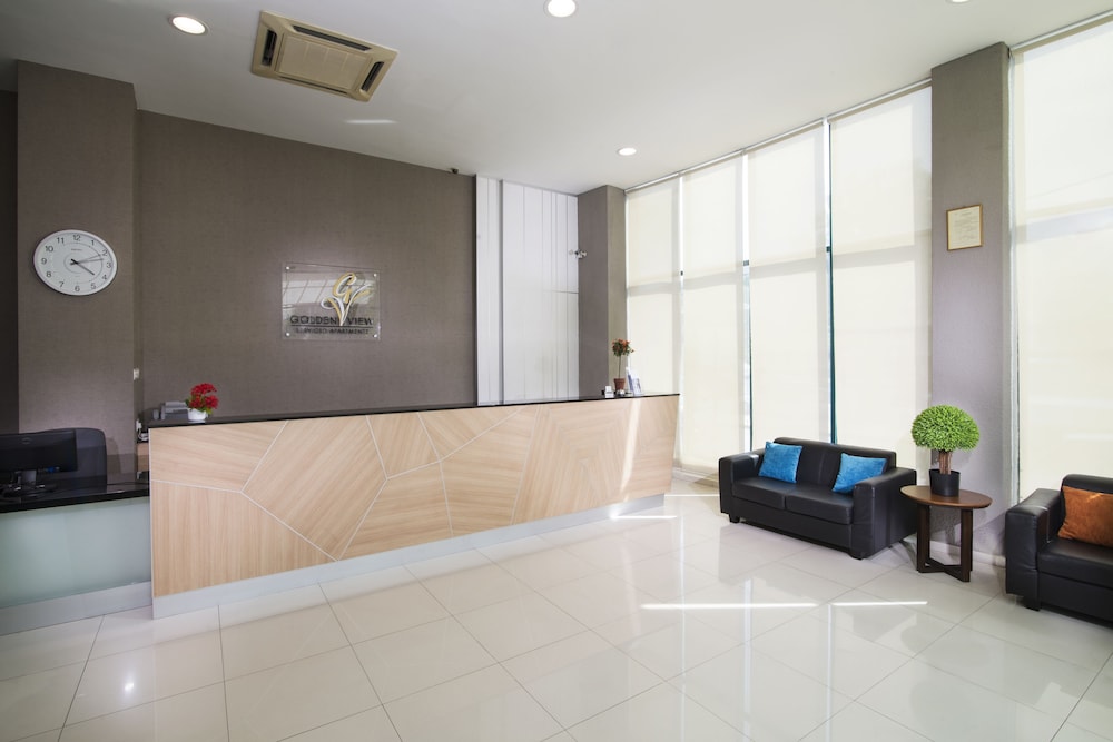 Golden View Serviced Apartment 7/67
