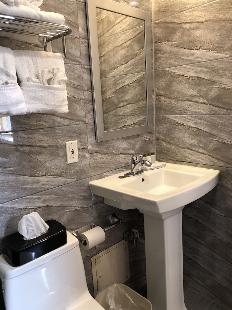 The Vue Hotel Express 15/17