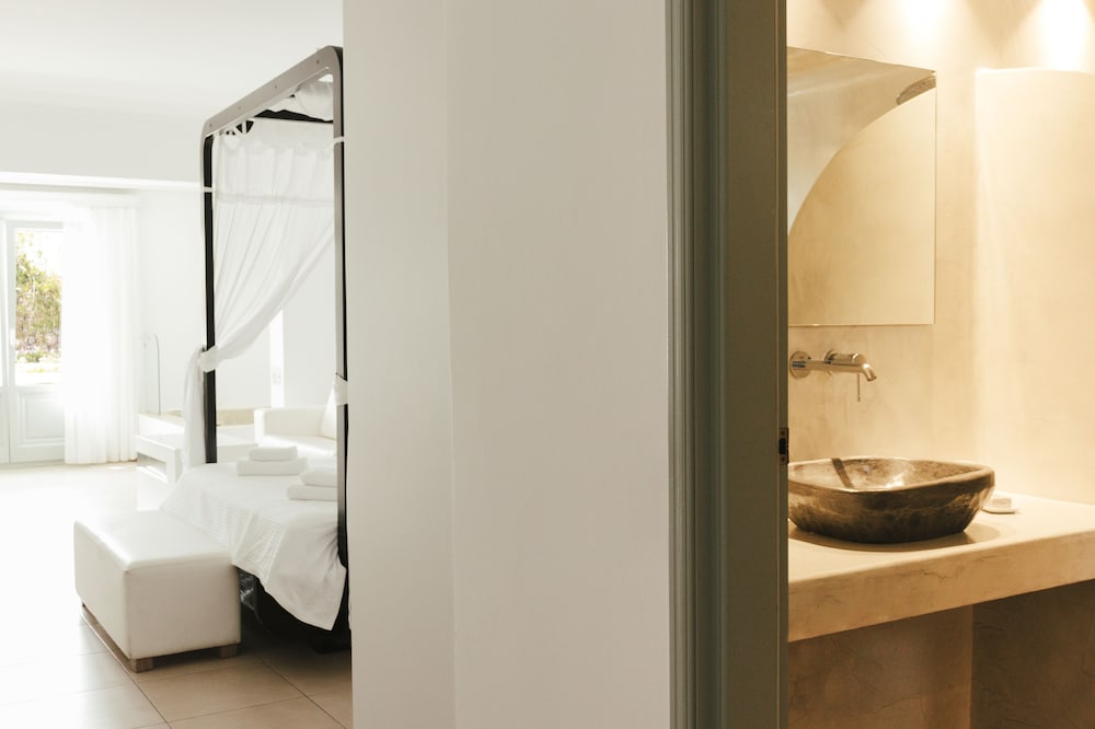 Astro Palace Suites And Spa 72/73
