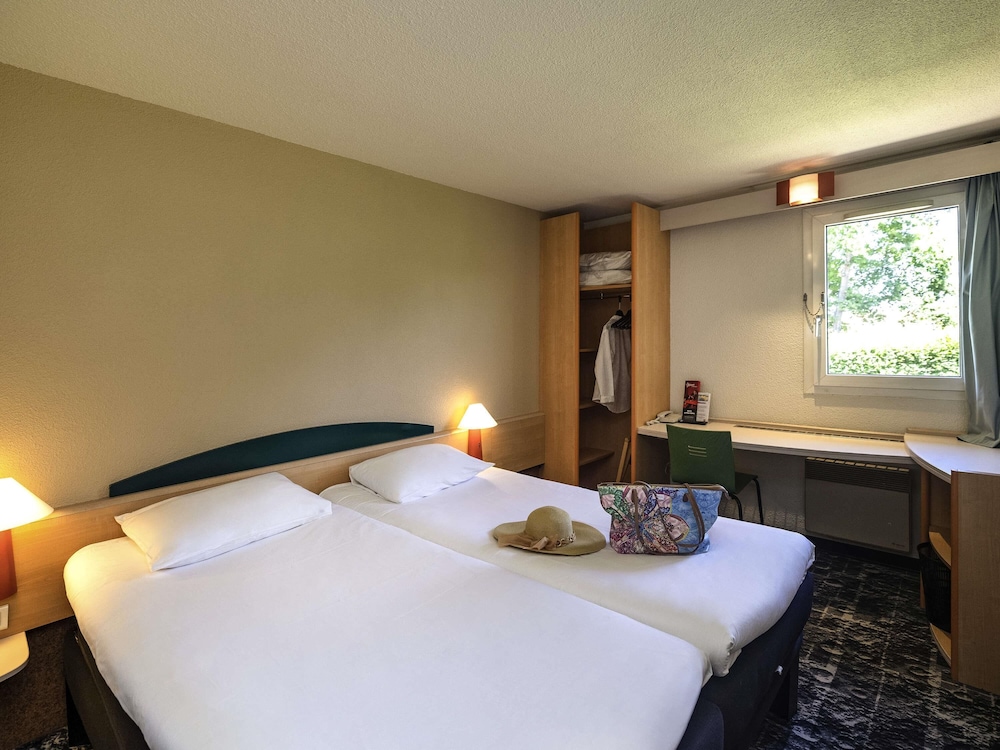 Ibis Autun 14/45