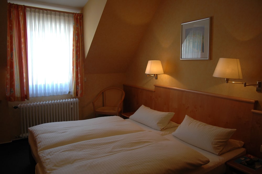 Hotel Zum Baeren 18/38