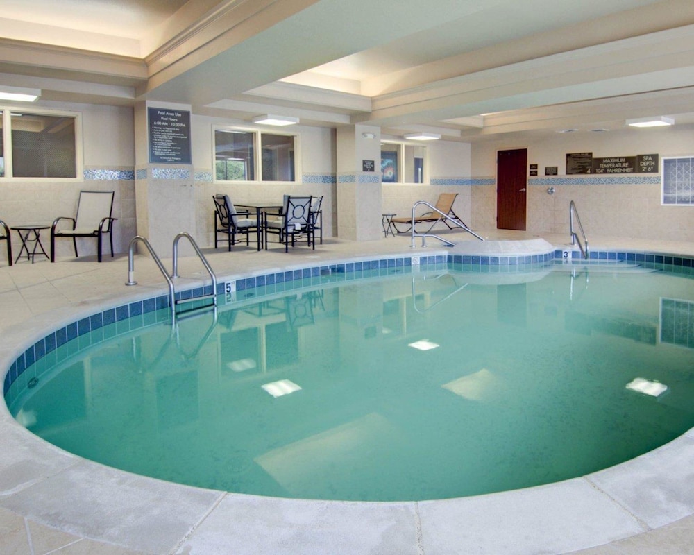 Comfort Suites Texarkana Arkansas 5/46