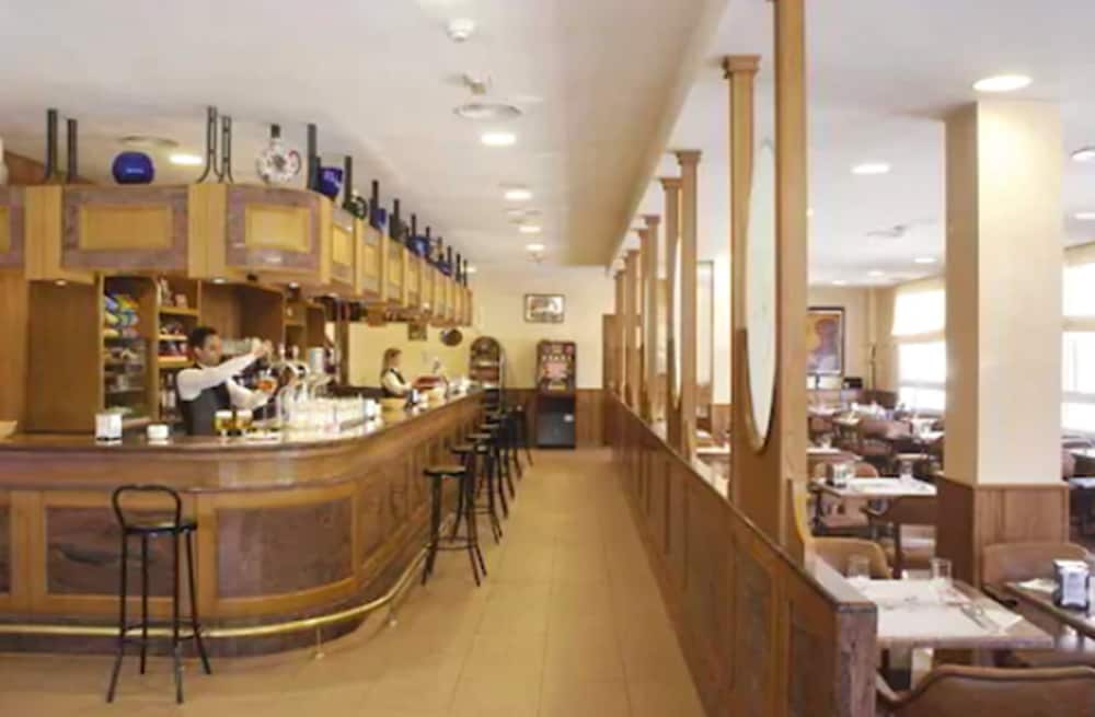 Hotel Lozano 7/24