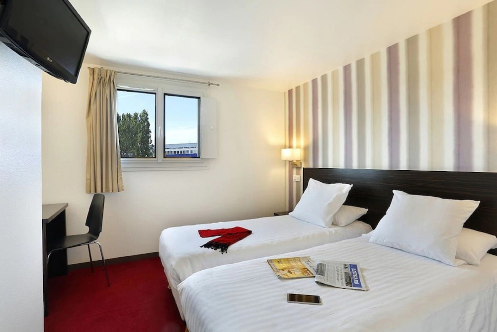 GRAND HOTEL SENIA 9/65