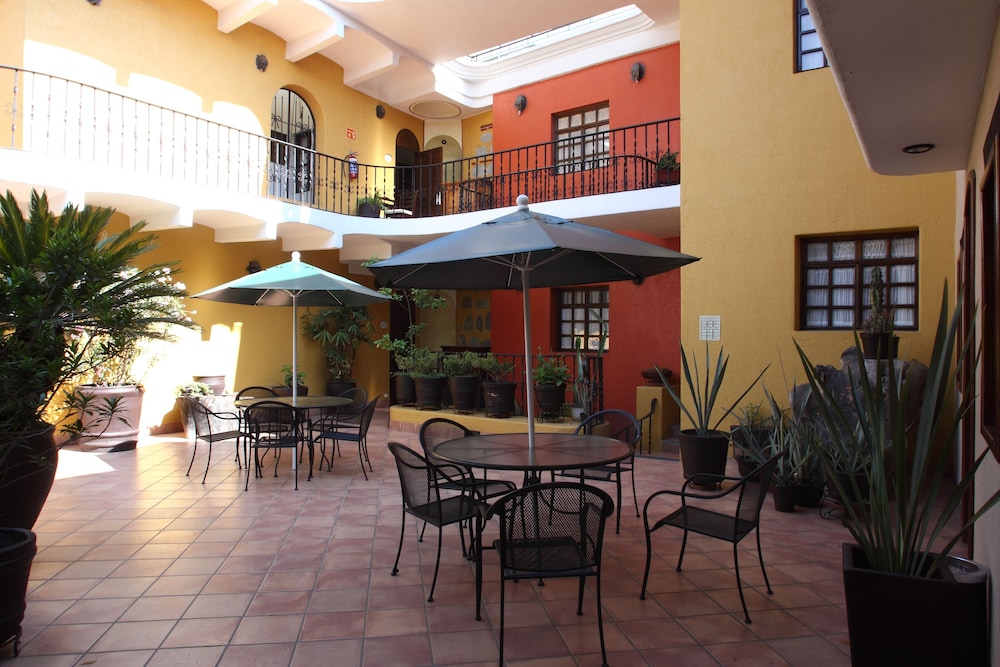 Hotel CasAntica 38/42