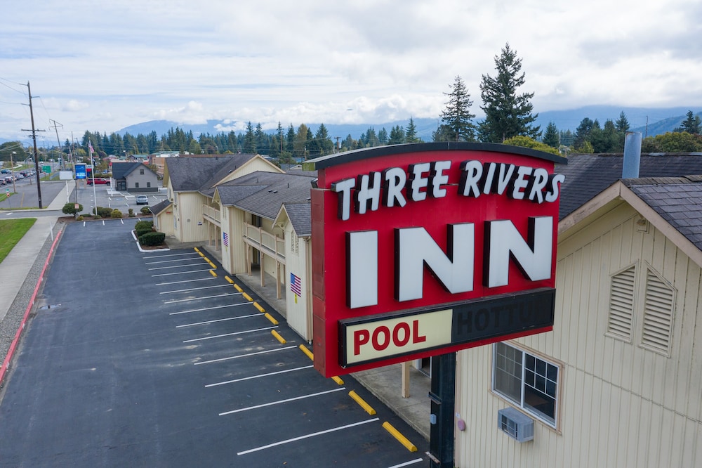 Three Rivers Inn 6/47