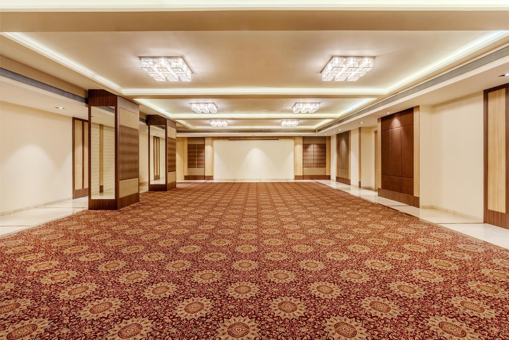 Park Inn by Radisson Navi Mumbai 39/44