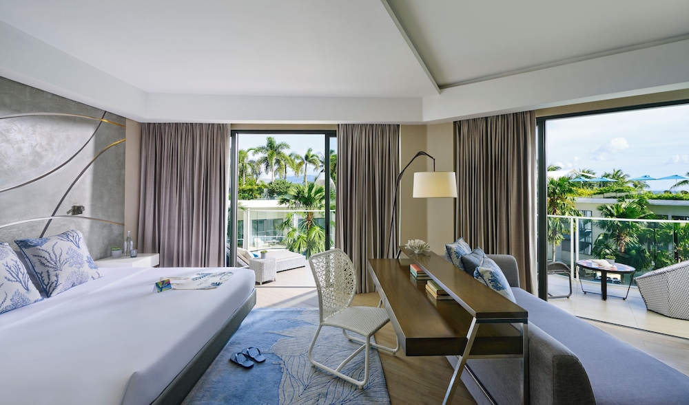 Garden, Premier, King Bed