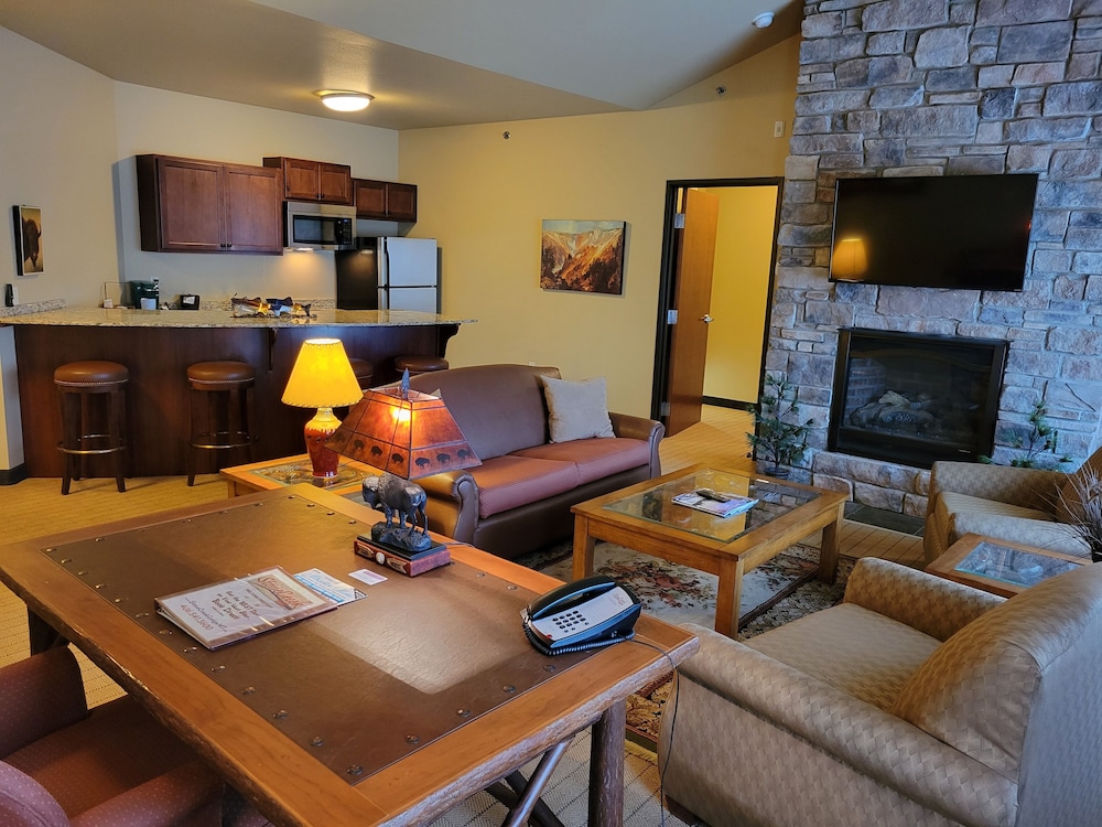 StoneCreek Lodge 36/48